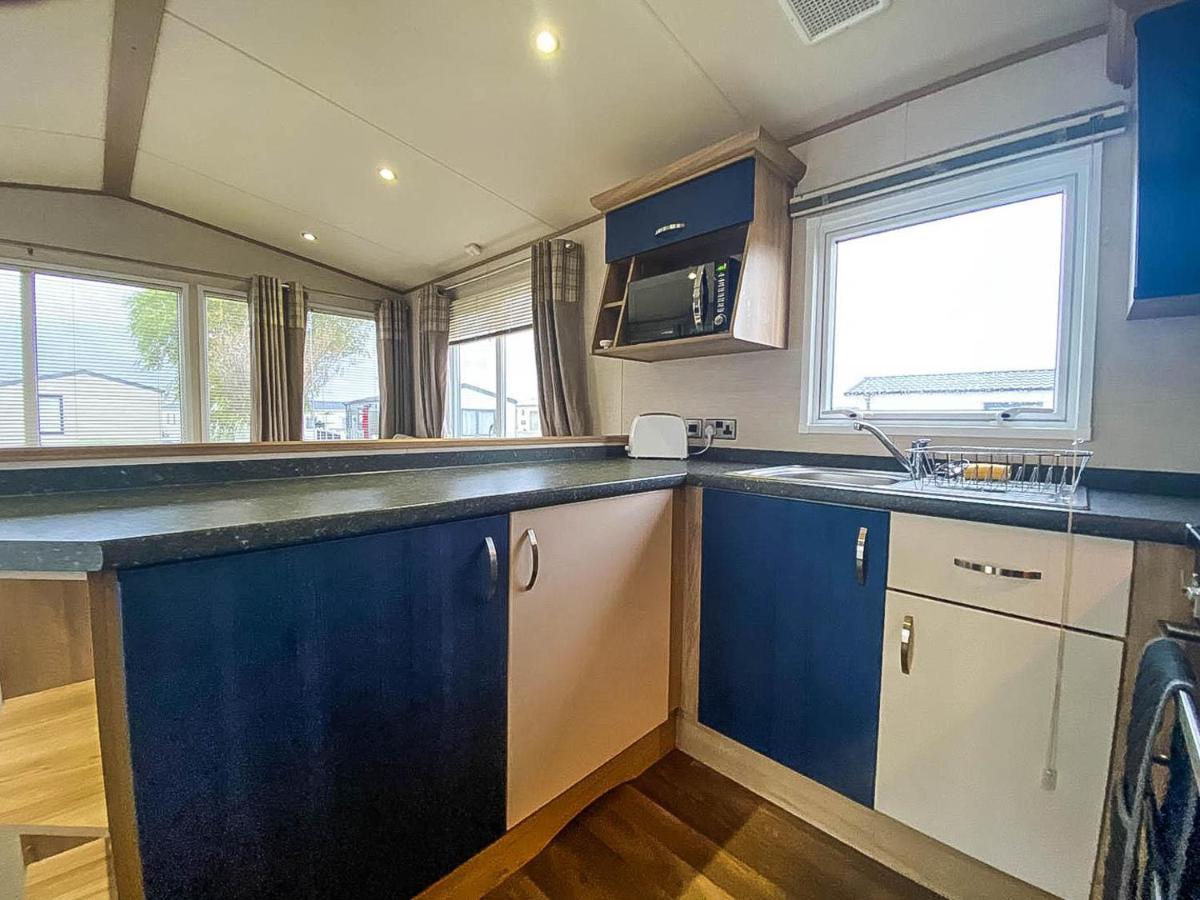 惠茨特布尔 Lovely 6 Berth Caravan With Decking And Wifi In Kent, Ref 47017C酒店 外观 照片