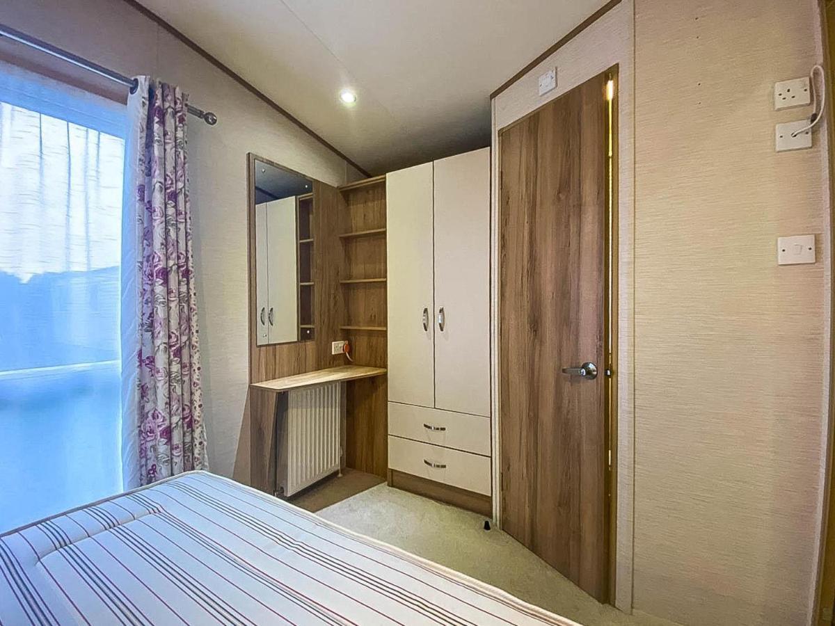 惠茨特布尔 Lovely 6 Berth Caravan With Decking And Wifi In Kent, Ref 47017C酒店 外观 照片