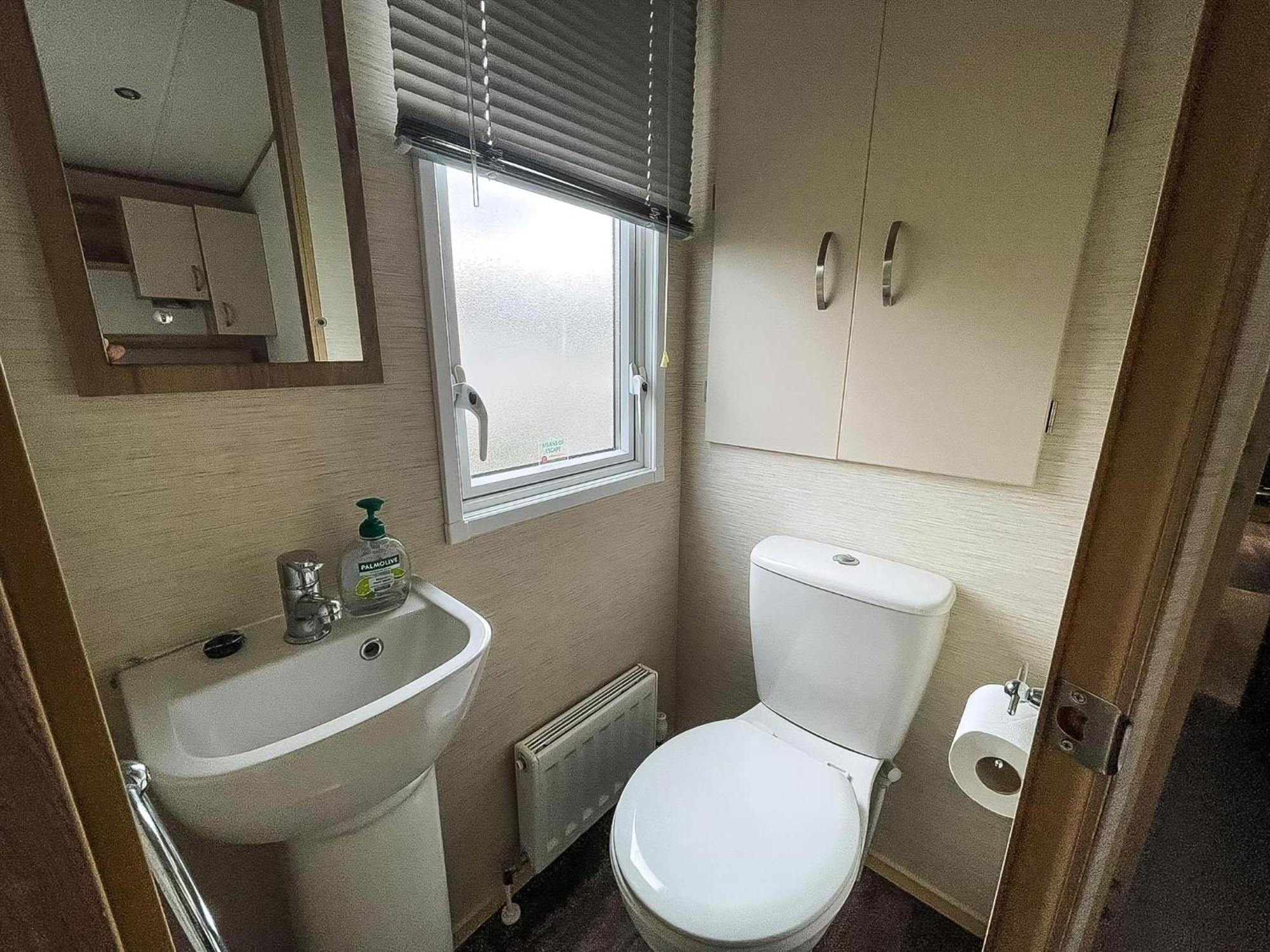 惠茨特布尔 Lovely 6 Berth Caravan With Decking And Wifi In Kent, Ref 47017C酒店 外观 照片